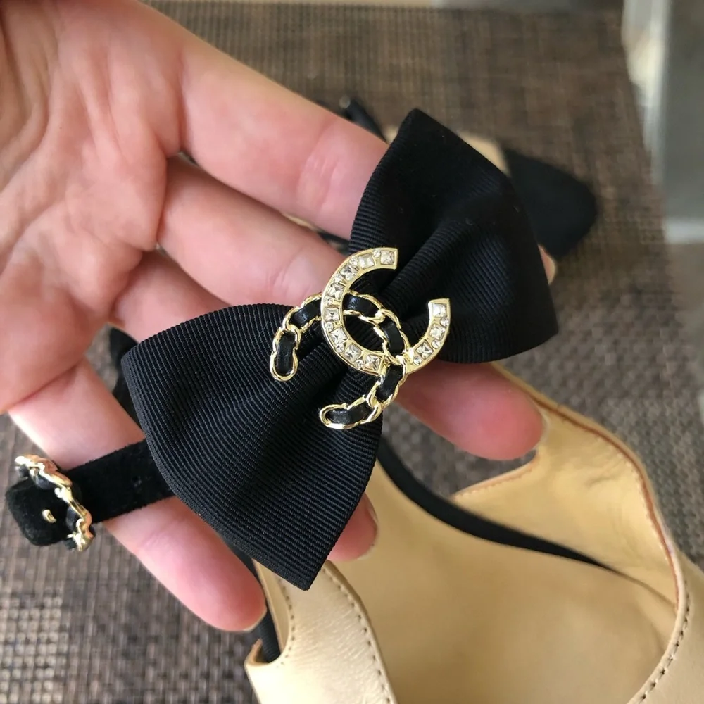 Chanel Black and Tan Women's flats Shoes with CC logo Crystal bow size 39 - Picture 7 of 12